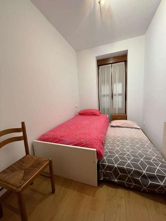 Apartamentosarturo Llanes Laplaza 2ºc Экстерьер фото