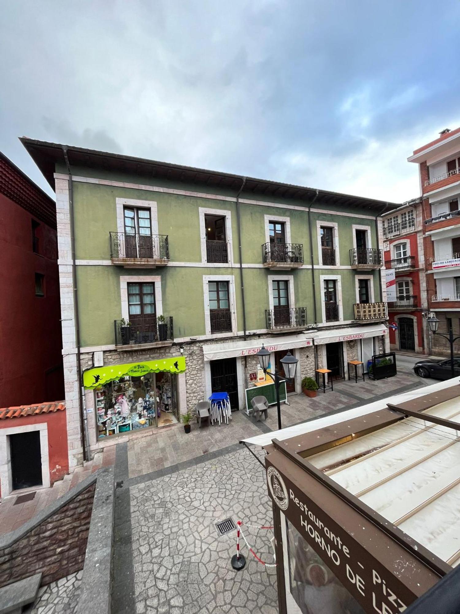 Apartamentosarturo Llanes Laplaza 2ºc Экстерьер фото